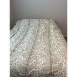 CROSCILL Luxury KING COMFORTER Ivory Color